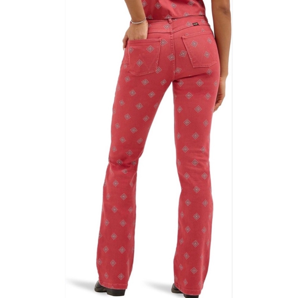 Wrangler Jeans High-Rise Bold Boot 12x30 Stretch Red Bandana Print Western Boho